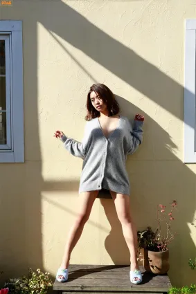 安枝瞳- [Bomb.tv] 2017年02月号 GRAVURE Channel