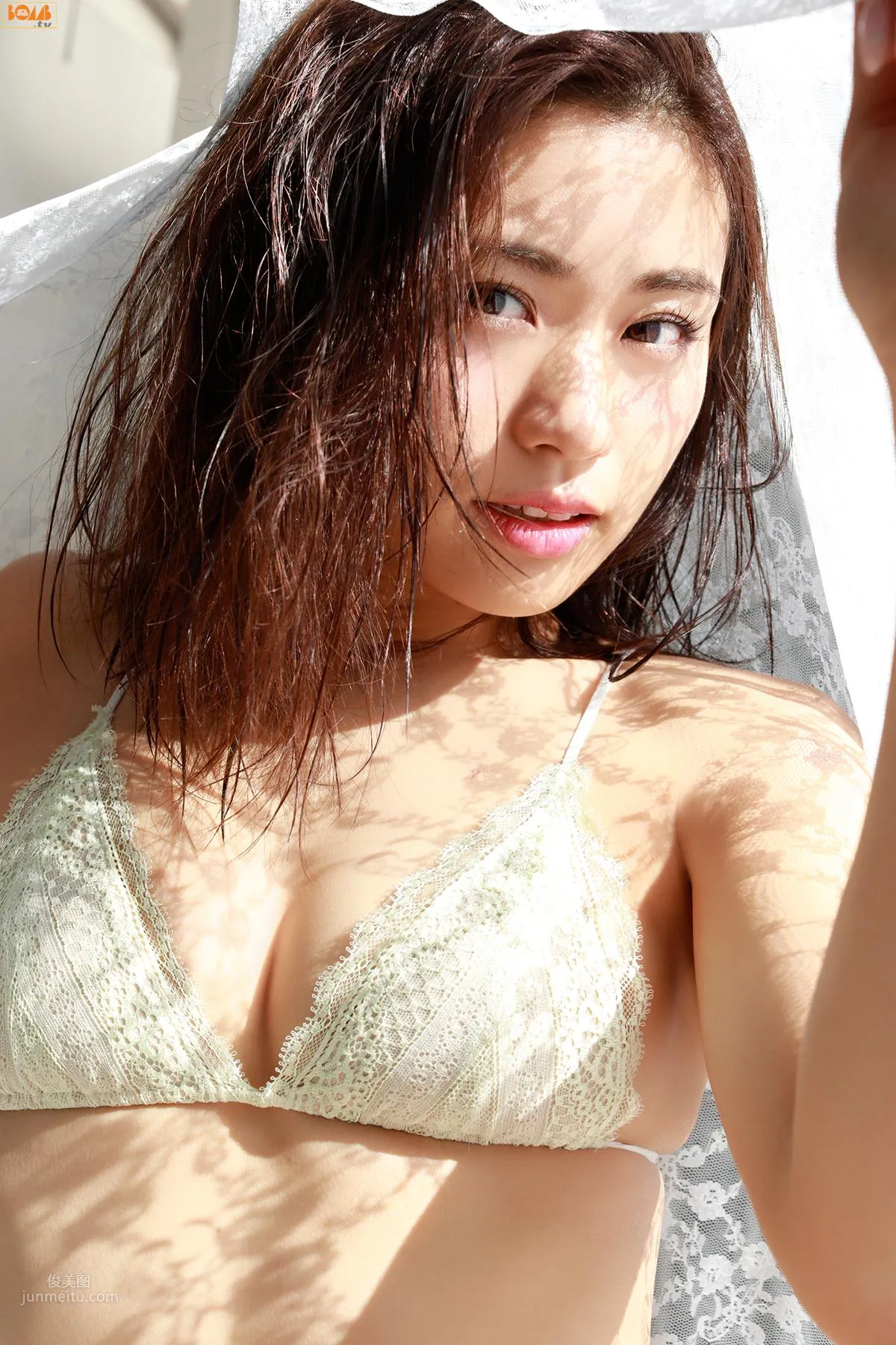 安枝瞳- [Bomb.tv] 2017年02月号 GRAVURE Channel 37