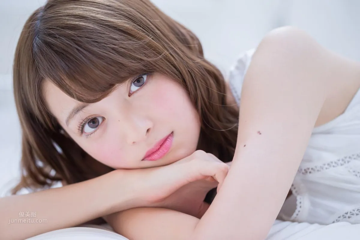 赤坂星南- HUSTLE PRESS 2017-2018_0
