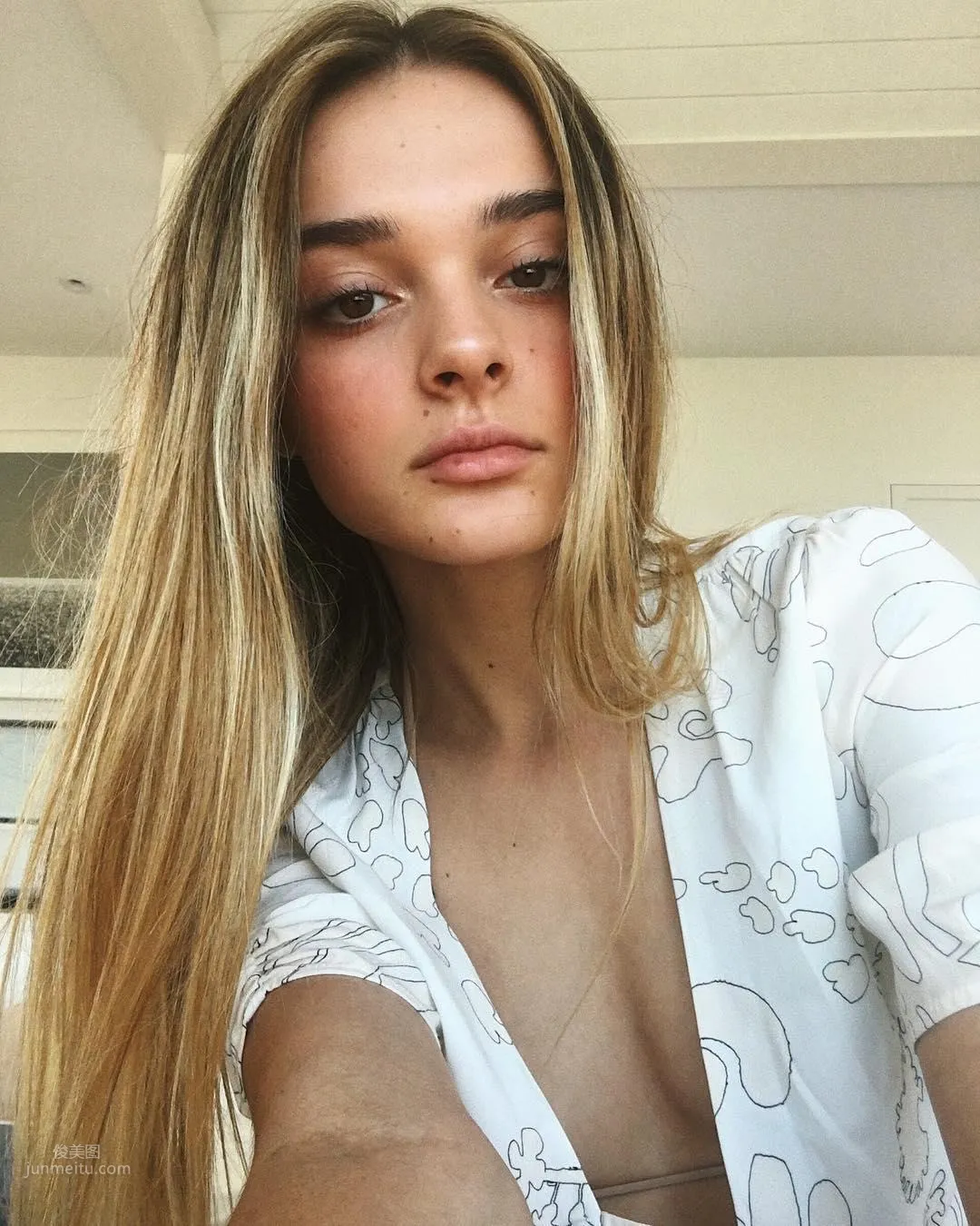 Charlotte Lawrence- 初熟正妹「青春肉体」太诱人_9