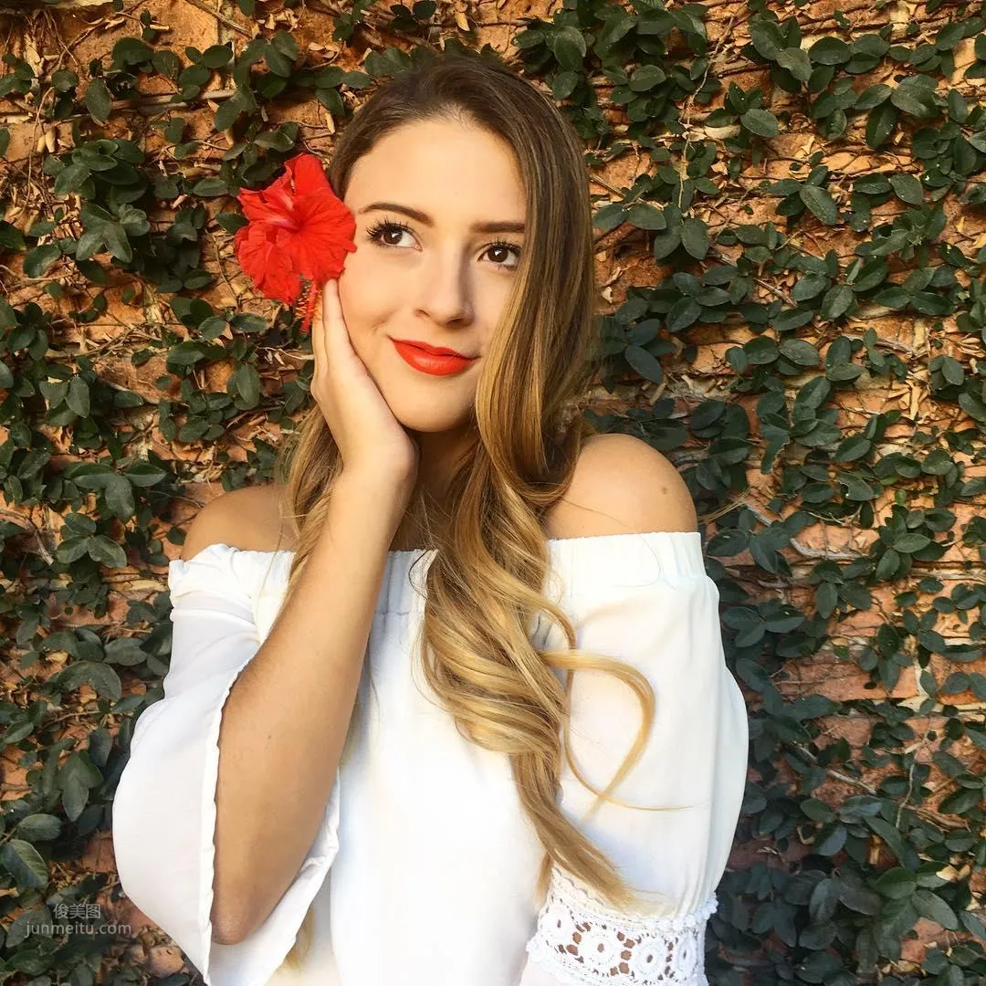 超絕美女Paulina Vargas 墨西哥版的 50
