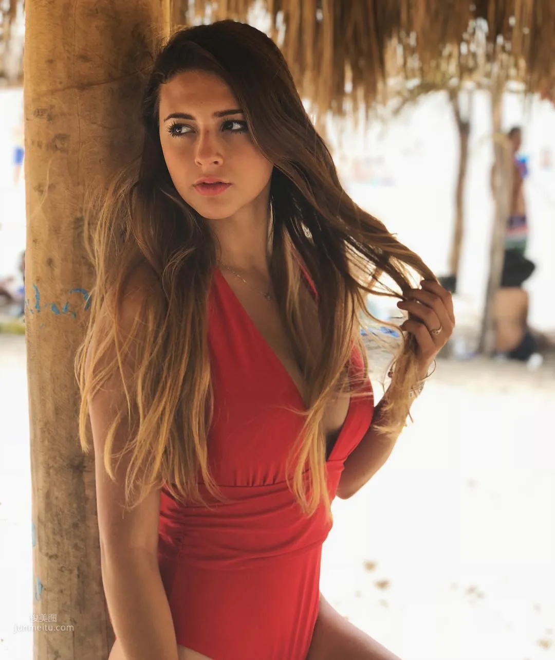 超絕美女Paulina Vargas 墨西哥版的 47