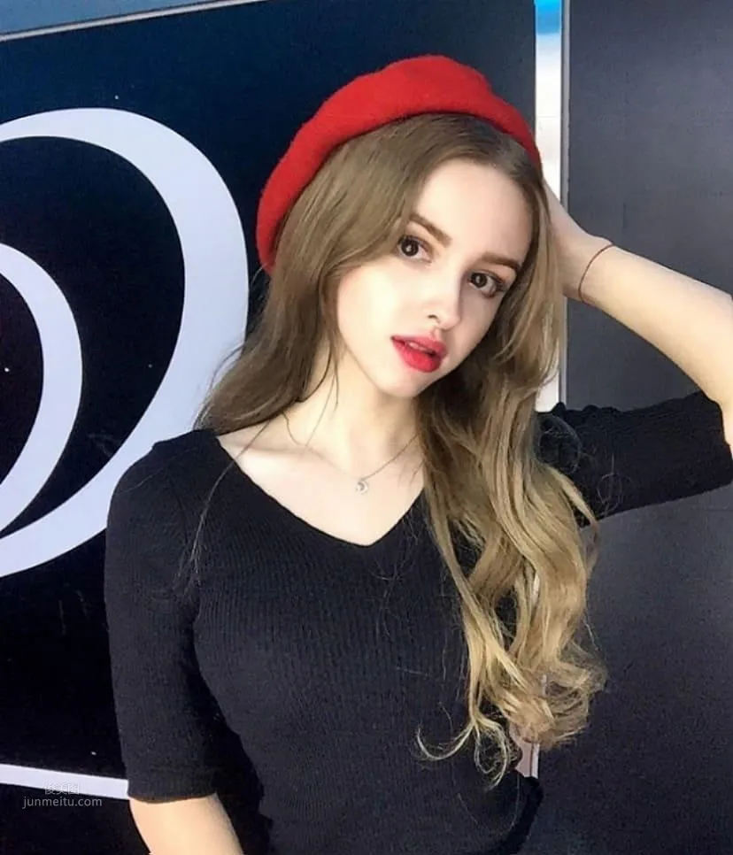 當中亞美女遇上韓式打扮Karimova Elina 7