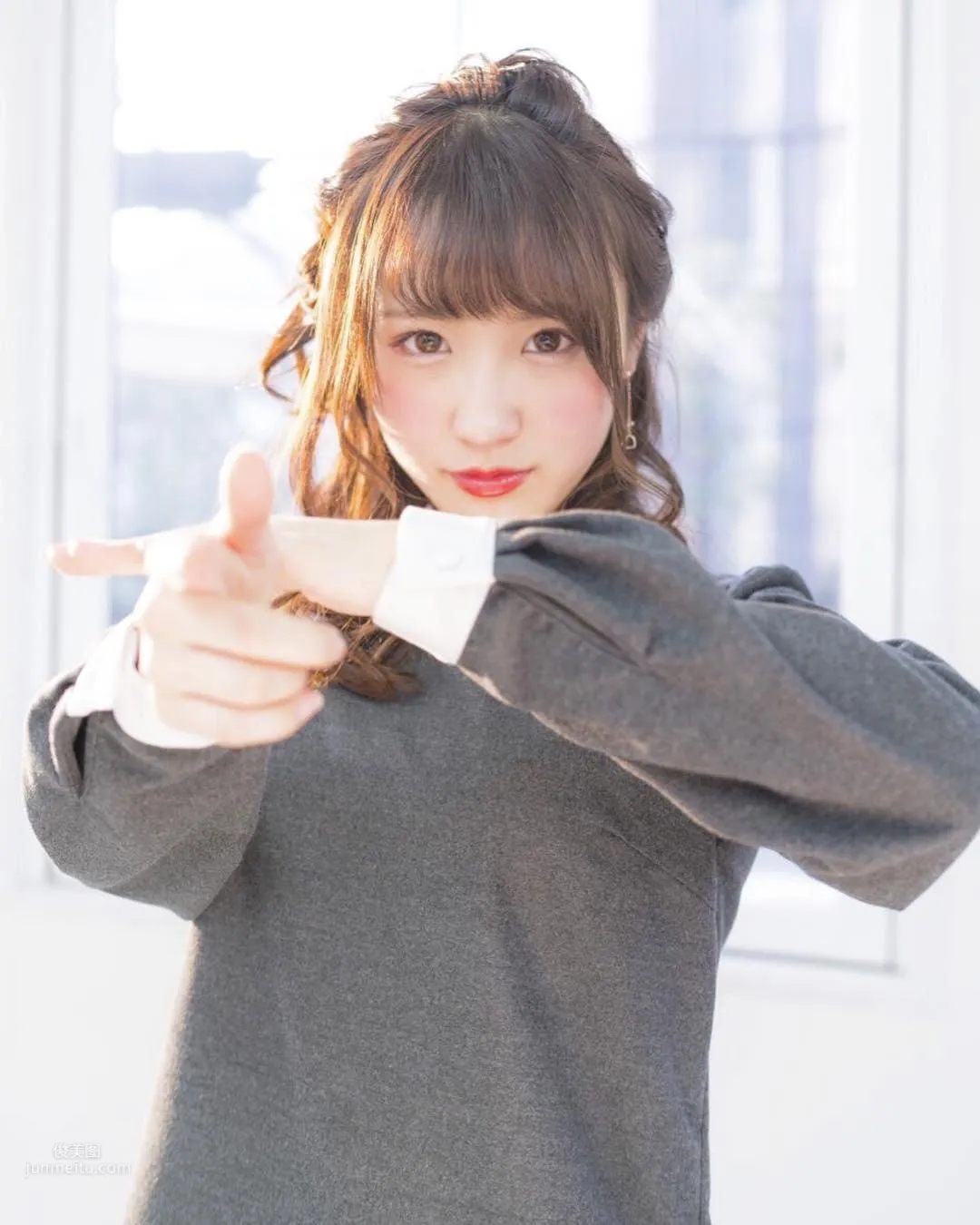 伊藤愛真- 日本八重齒美少女私房照 9