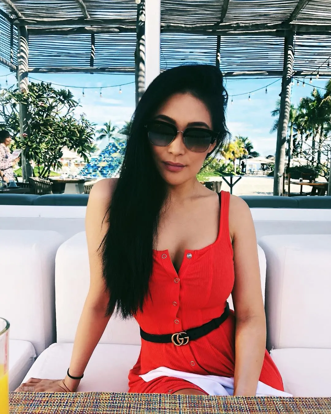 混血就是正！Ana Dari的完美曲線把空姐都比下去了 33