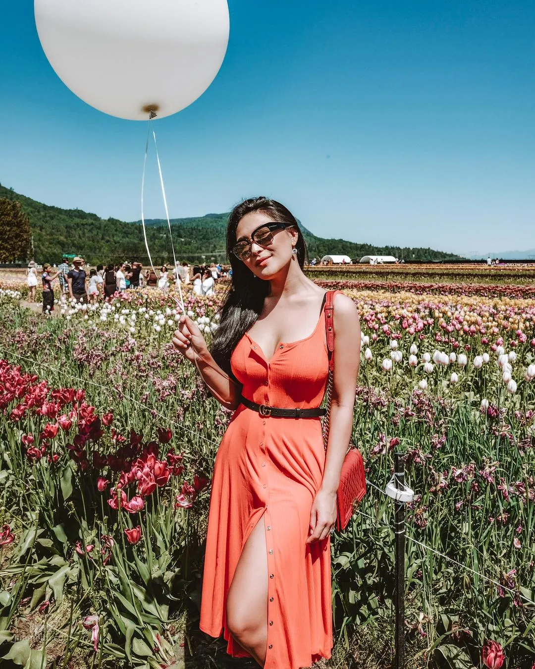 混血就是正！Ana Dari的完美曲線把空姐都比下去了 39
