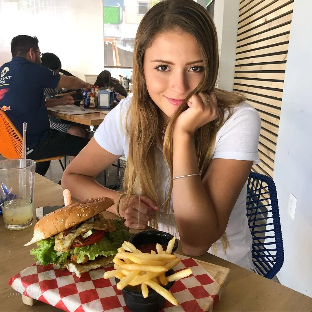 超絕美女Paulina Vargas 墨西哥版的 42