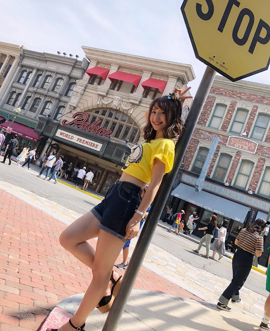 伊藤愛真- 日本八重齒美少女私房照 22