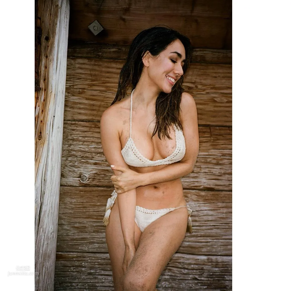 四國混血模特Julia Misaki 身材氣質都打滿分！ 24