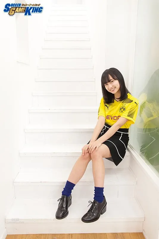 影山優佳- SOCCER GAME KING / April 2018 5