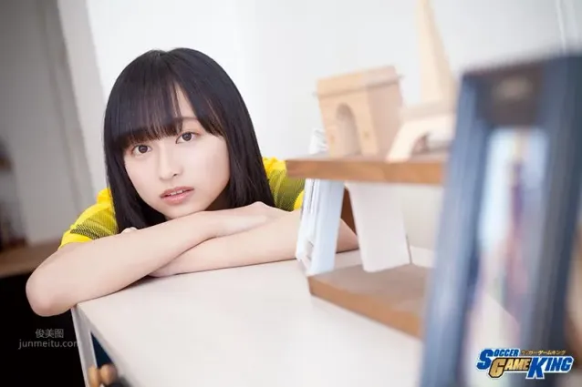 影山優佳- SOCCER GAME KING / April 2018