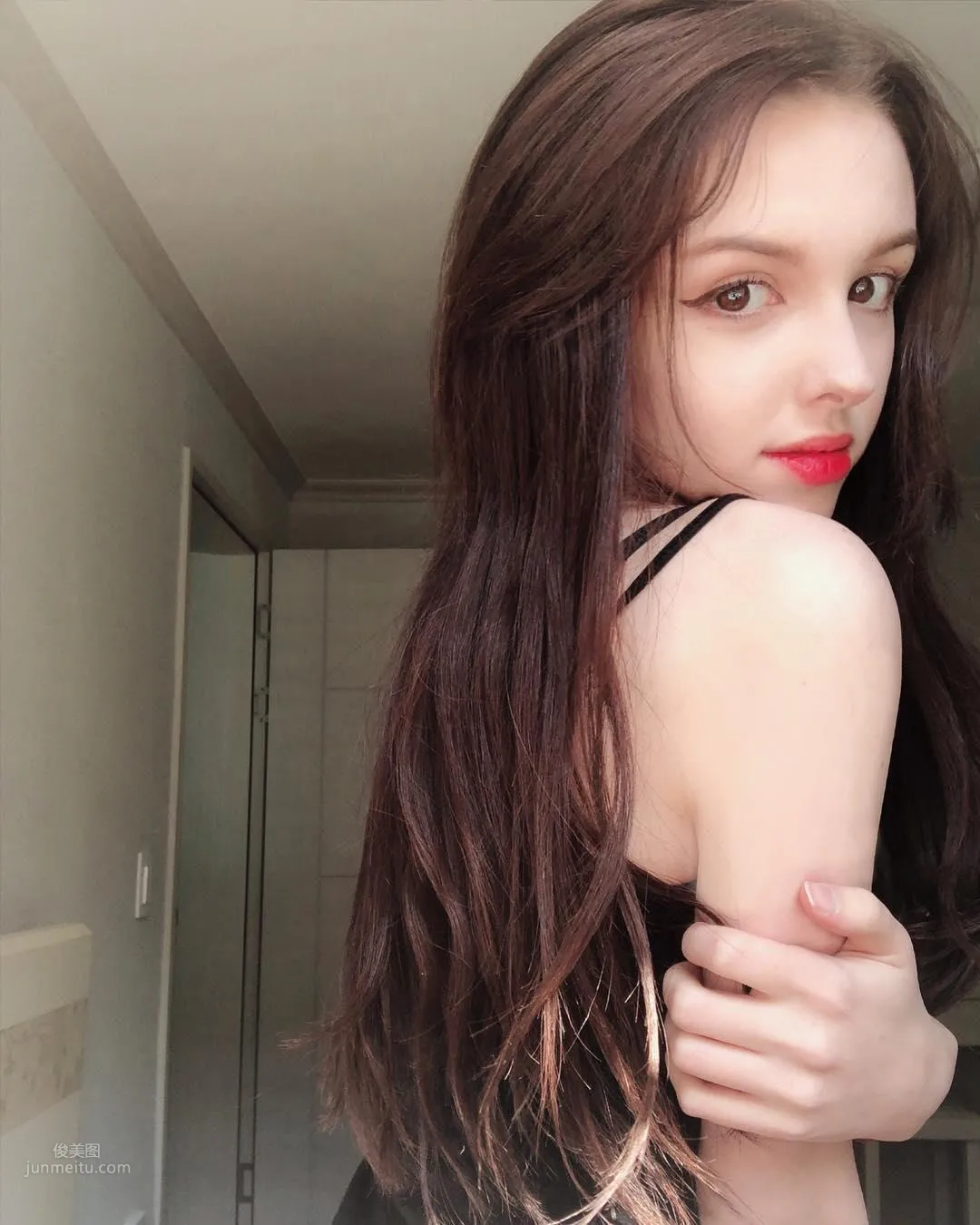 當中亞美女遇上韓式打扮Karimova Elina 8
