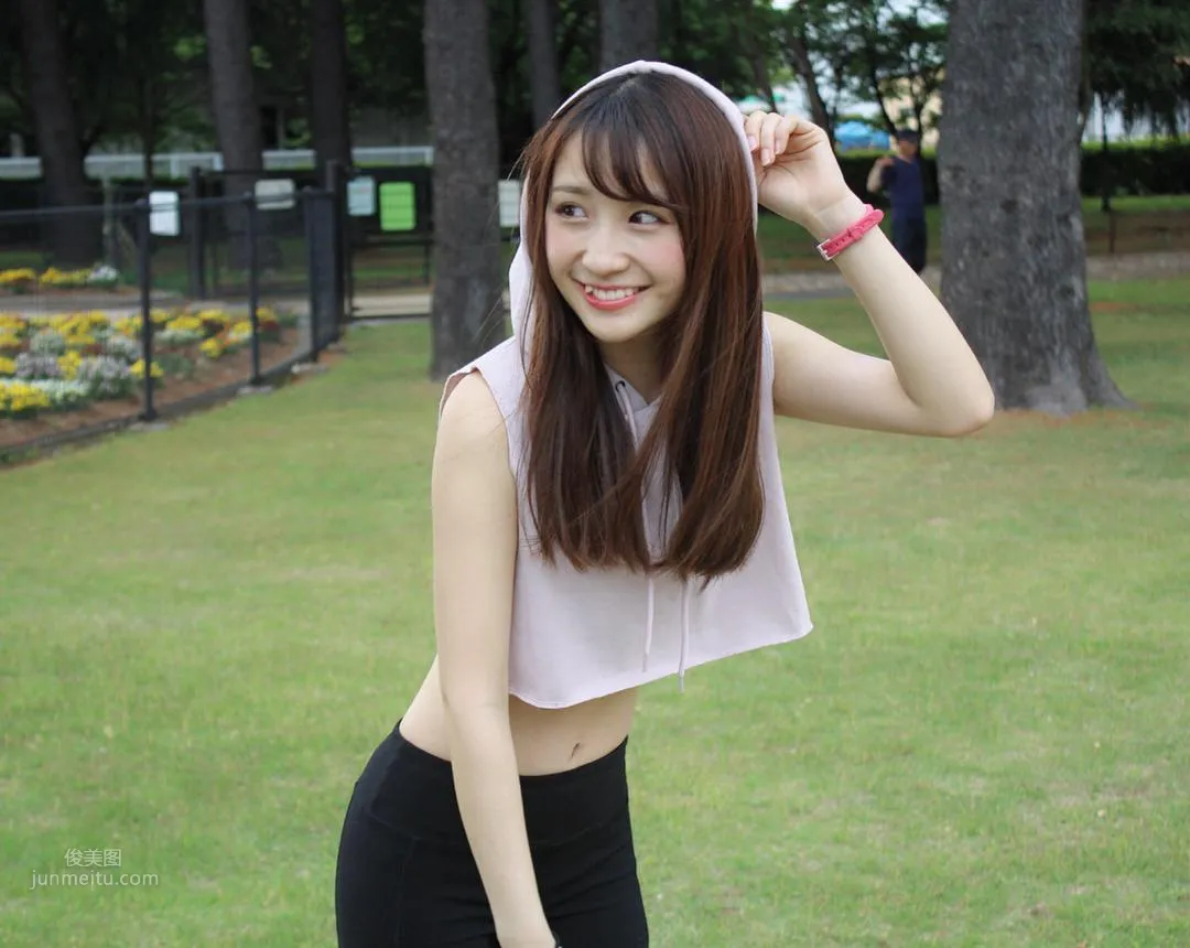 伊藤愛真- 日本八重齒美少女私房照 17