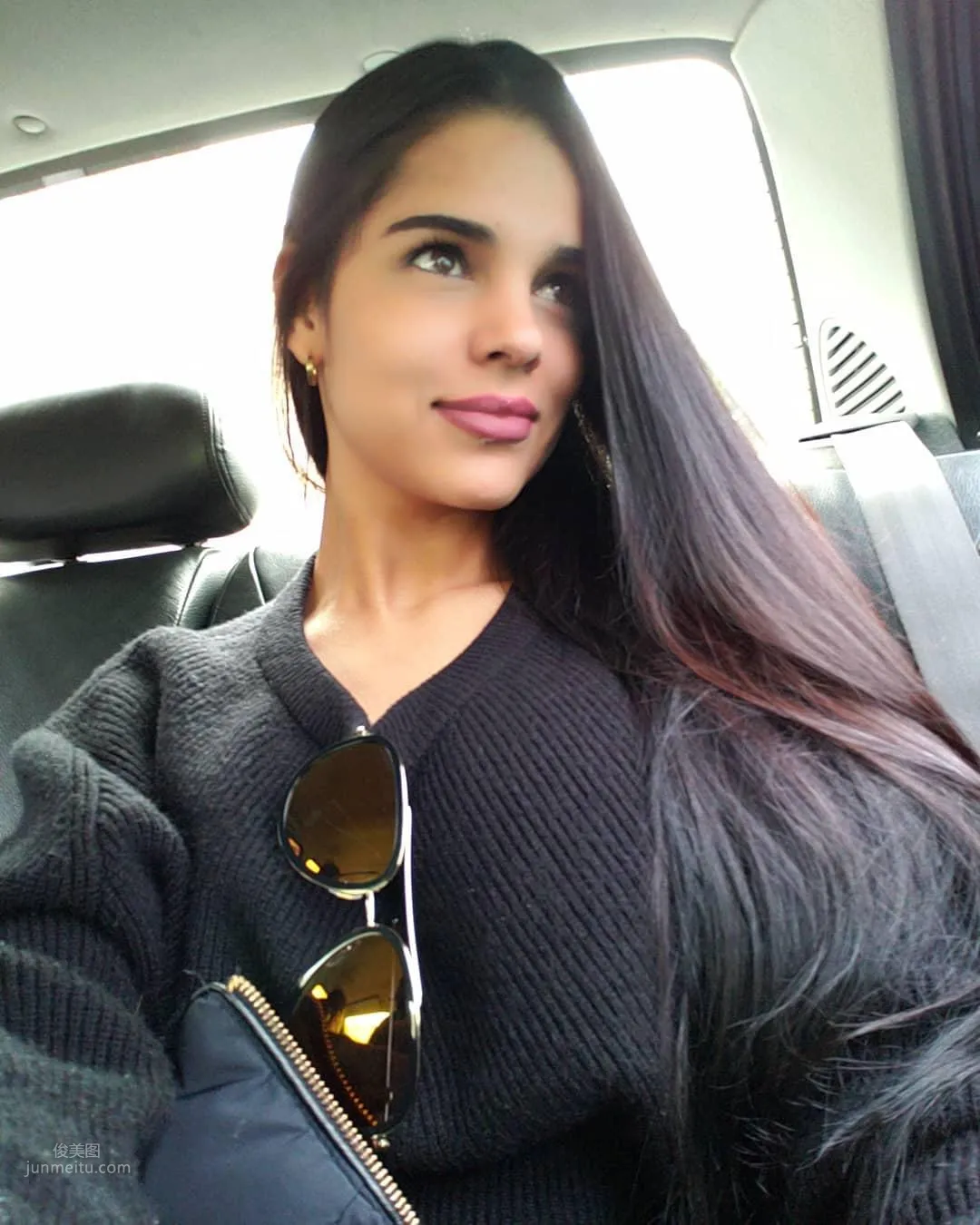 Daniela Baptista- 委內瑞拉肉感美女的誘惑 17