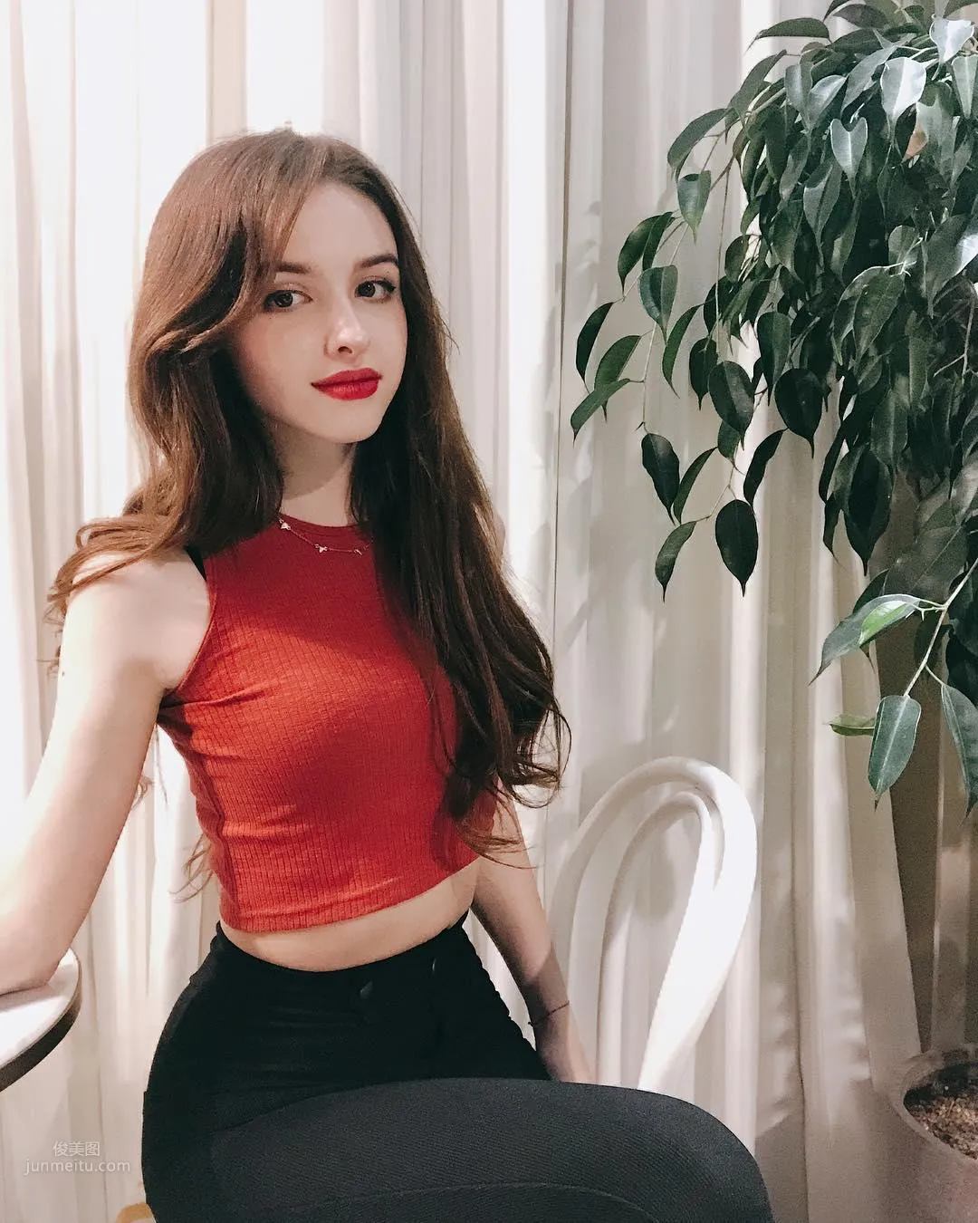 當中亞美女遇上韓式打扮Karimova Elina 30