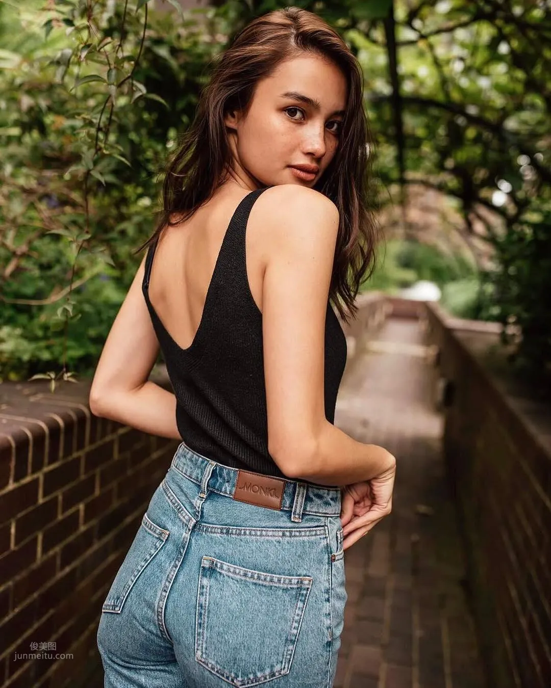 Kelsey Merritt- 首位菲藉「維密天使」 9