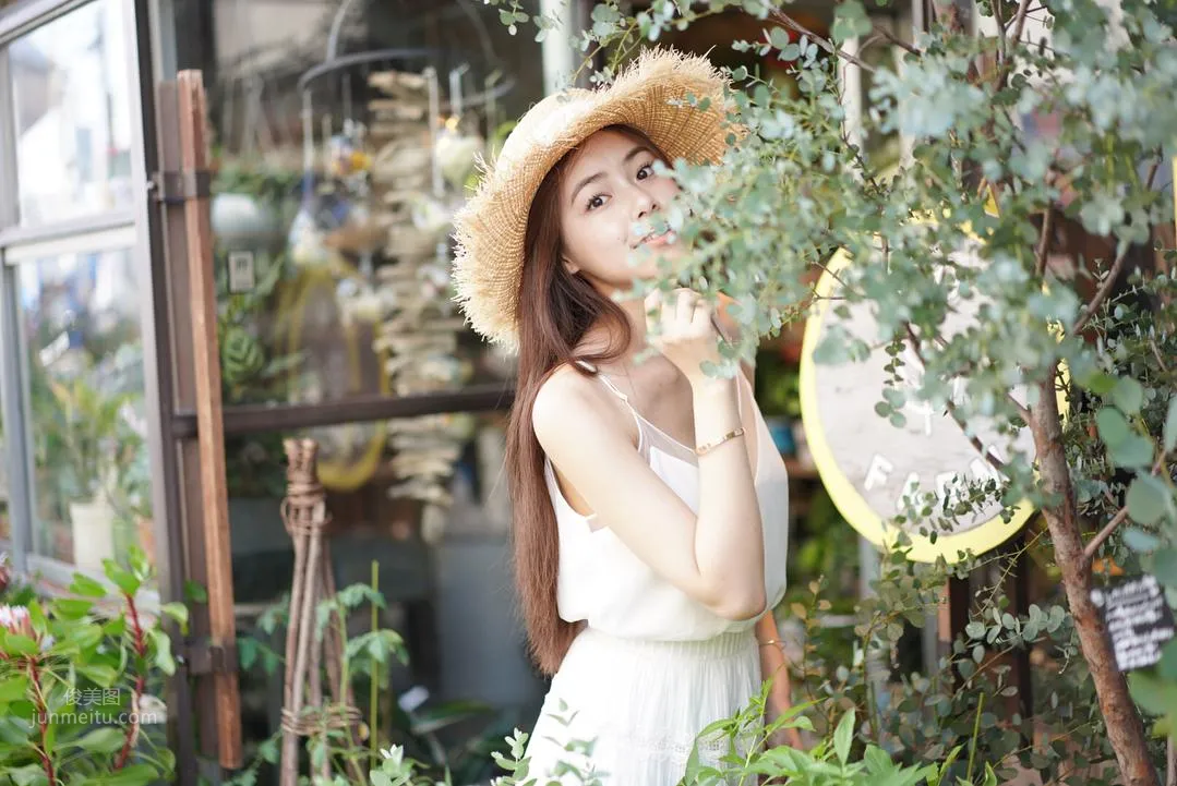 Coco Chuang- 仙女也很兇！網美氣質逼人 23