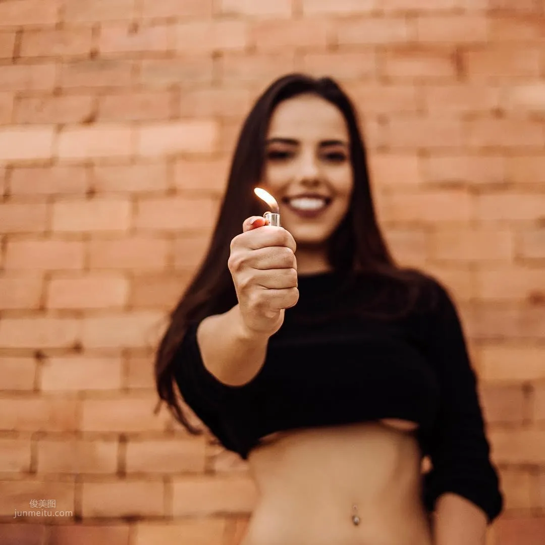 Victoria Passos- 巴西很潮濕 甜笑好身材 31