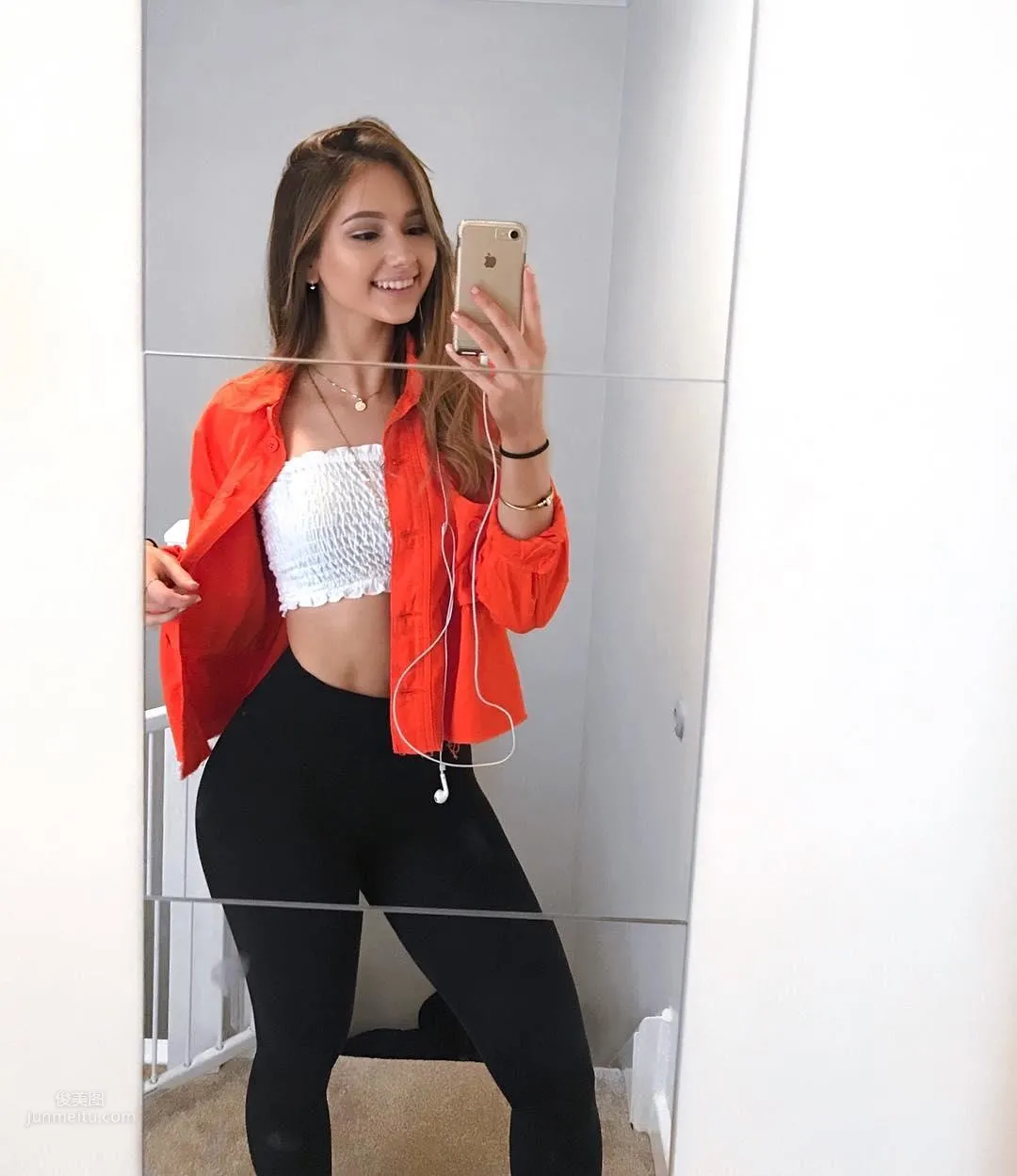Isabela Fernandez- 英國健身正妹私房照 16