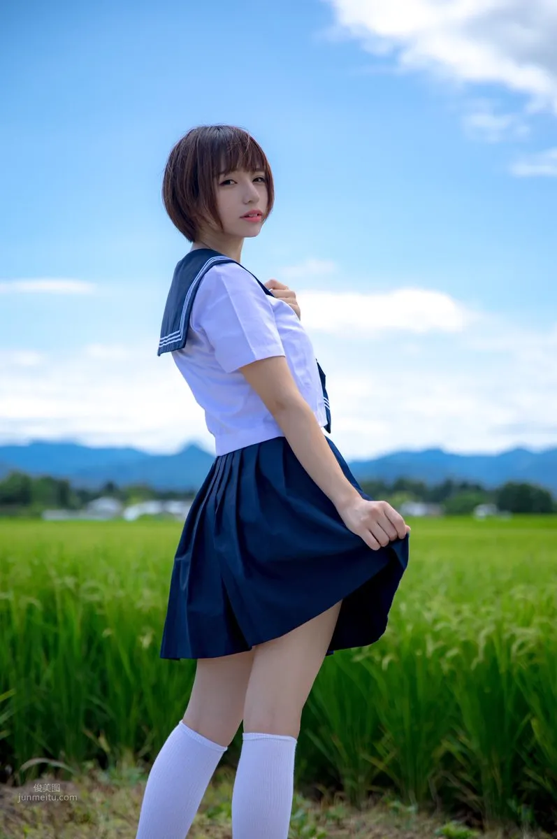 九重はる- 水手服美少女讓人眼前一亮 1
