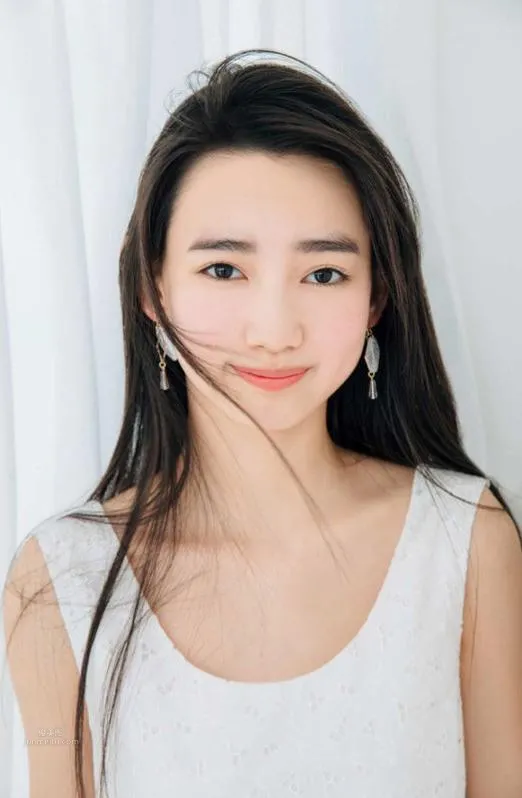 黒木麗奈- 2018年日本周刊雜志寫真 11