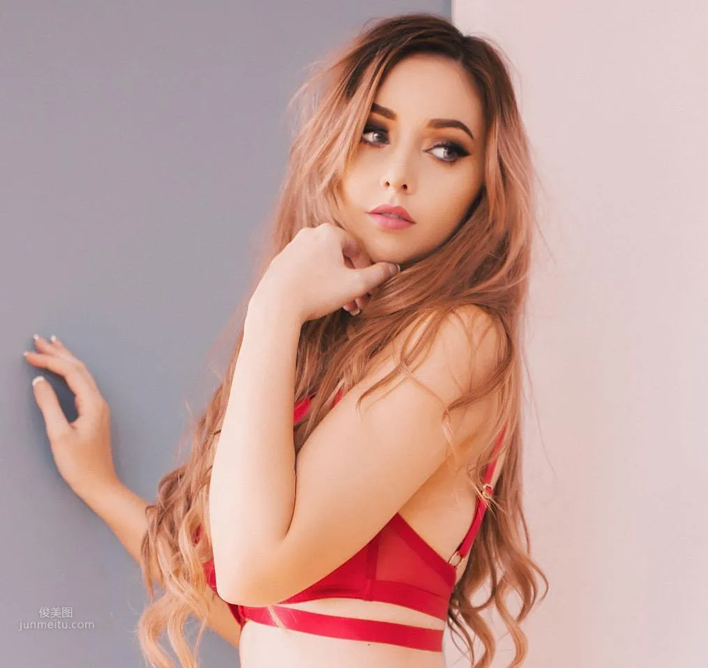 Amy Thunderbolt- 角色扮演私房美图_35