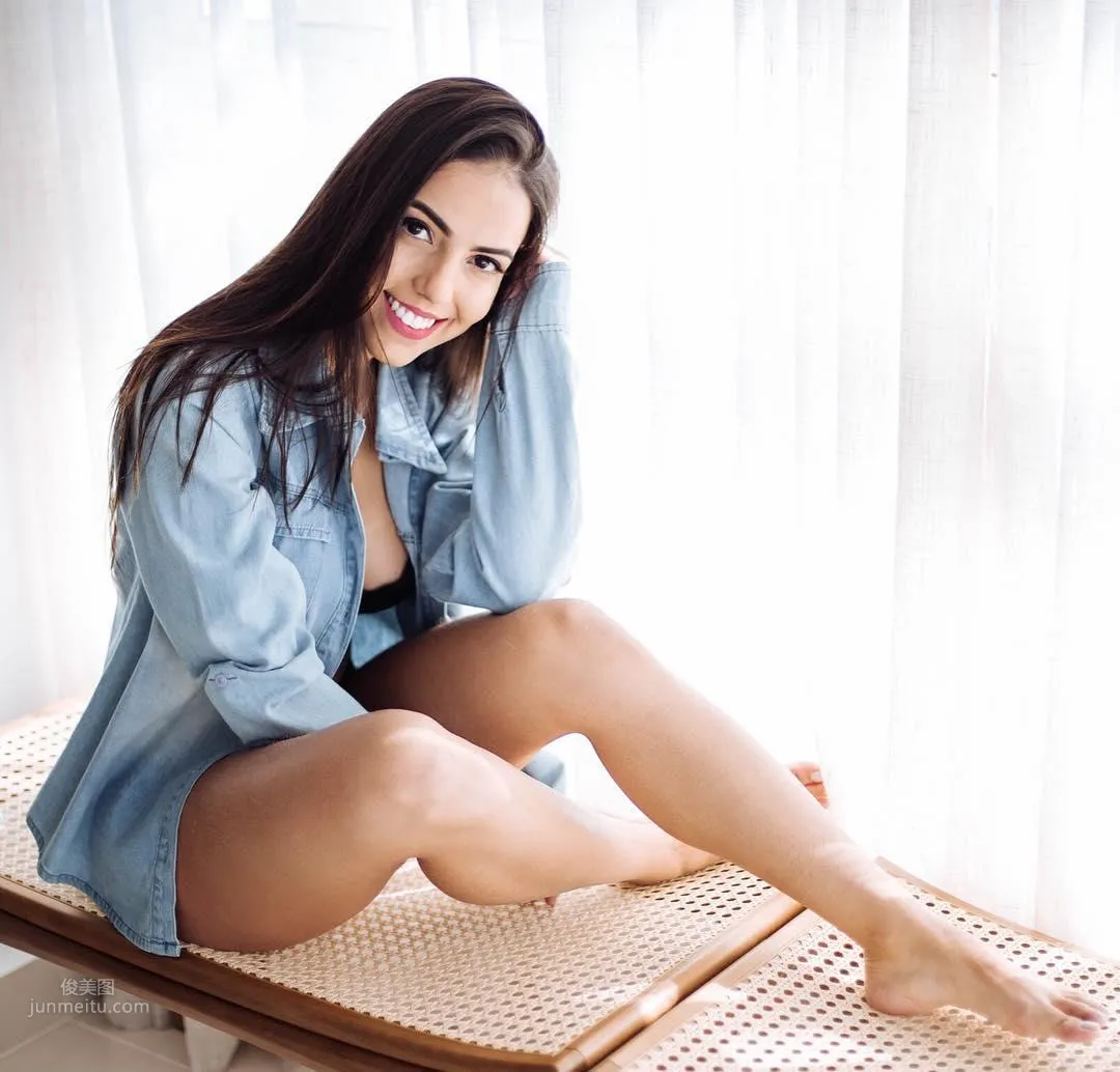 Victoria Passos- 巴西很潮濕 甜笑好身材 3