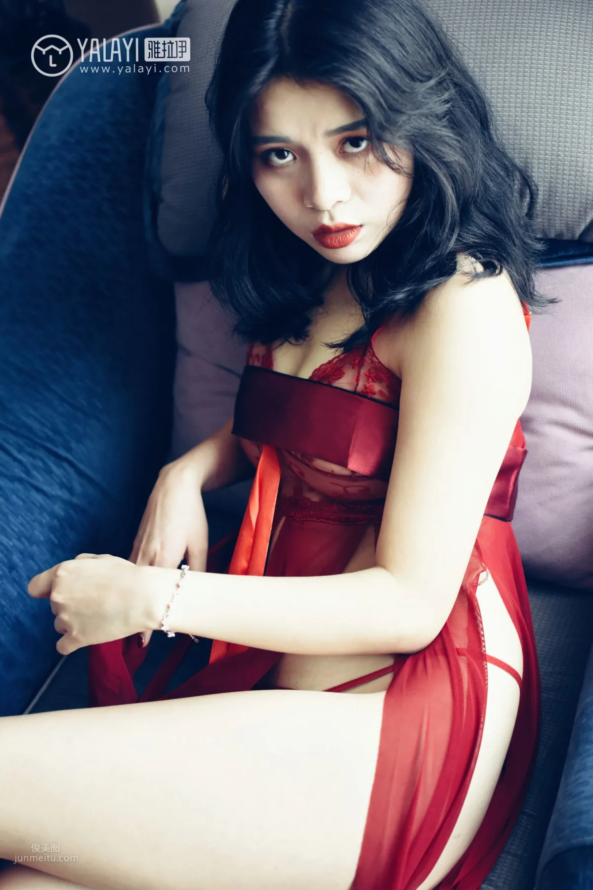 米心蕊- [YALAYI雅拉伊] Y014《心蕊的紅色睡袍》 13