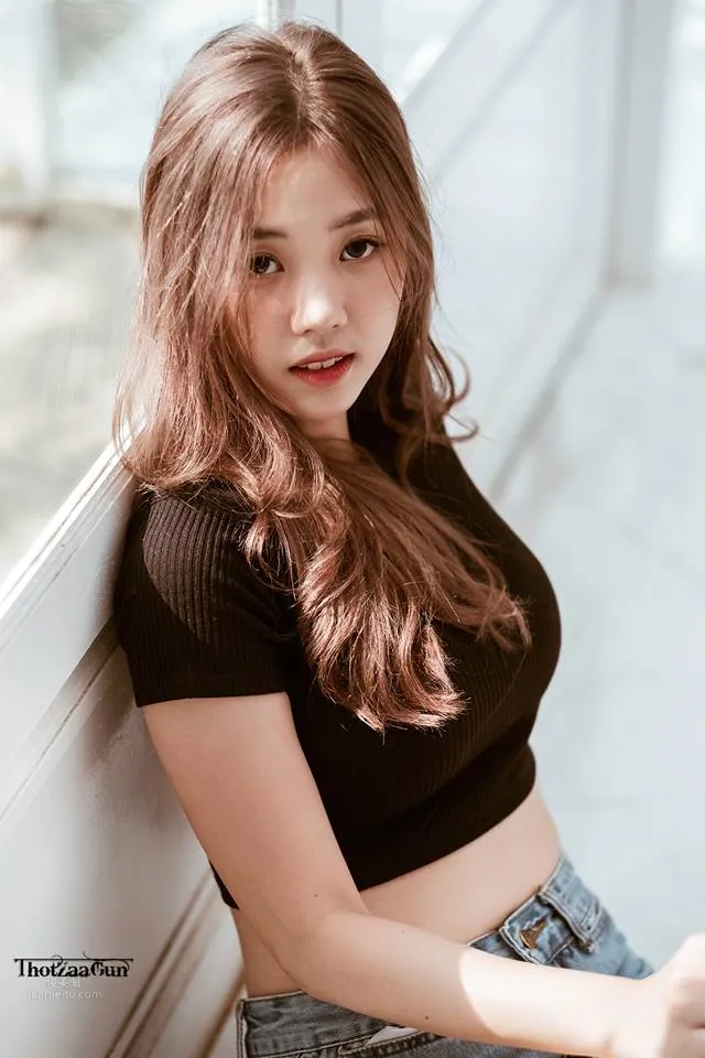 Nilawan Iamchuasawad- 麦当劳正妹白嫩甜美_53