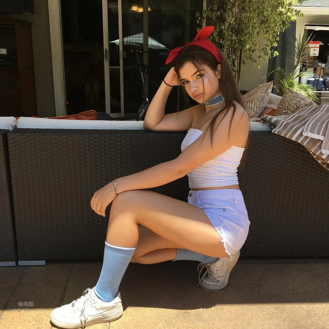 Alexis Jayde- 可爱美少女私房照_0