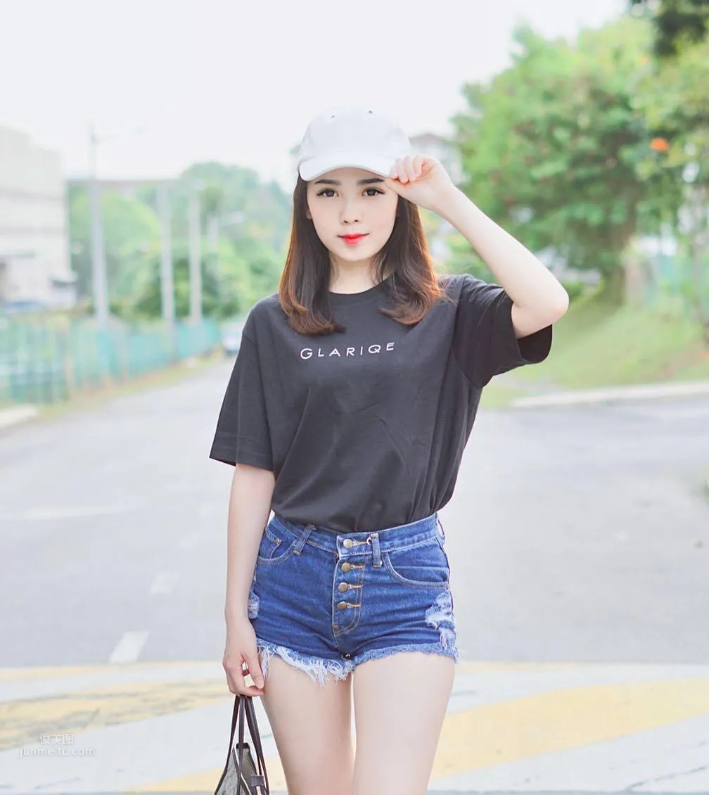 亞航正妹空姐Mabel Goo，偷拍照網絡瘋傳意外爆紅 18