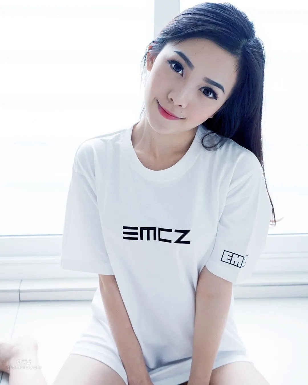 亞航正妹空姐Mabel Goo，偷拍照網絡瘋傳意外爆紅 5