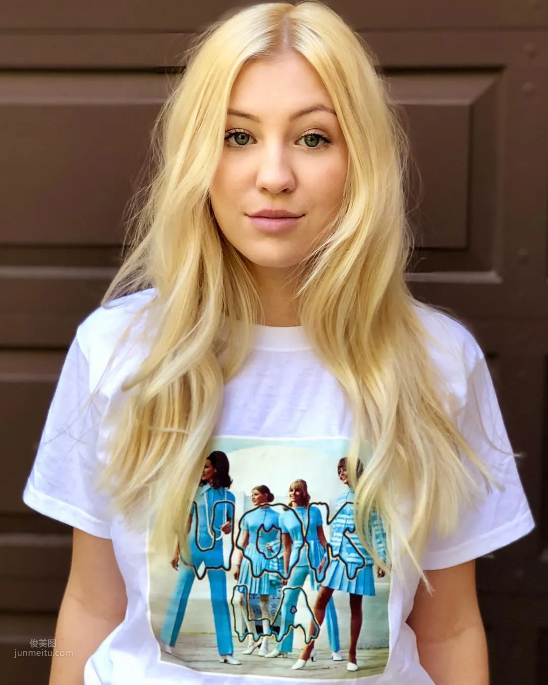 Ava Sambora- 甜美可愛的清新正妹 33