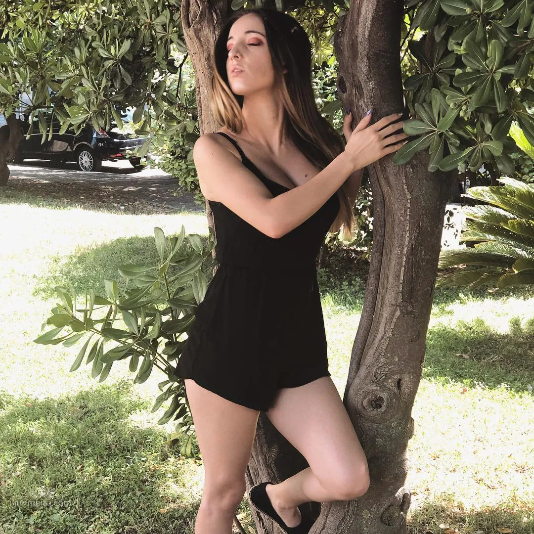 Martina Finocchio- 意大利肉彈辣妹 18