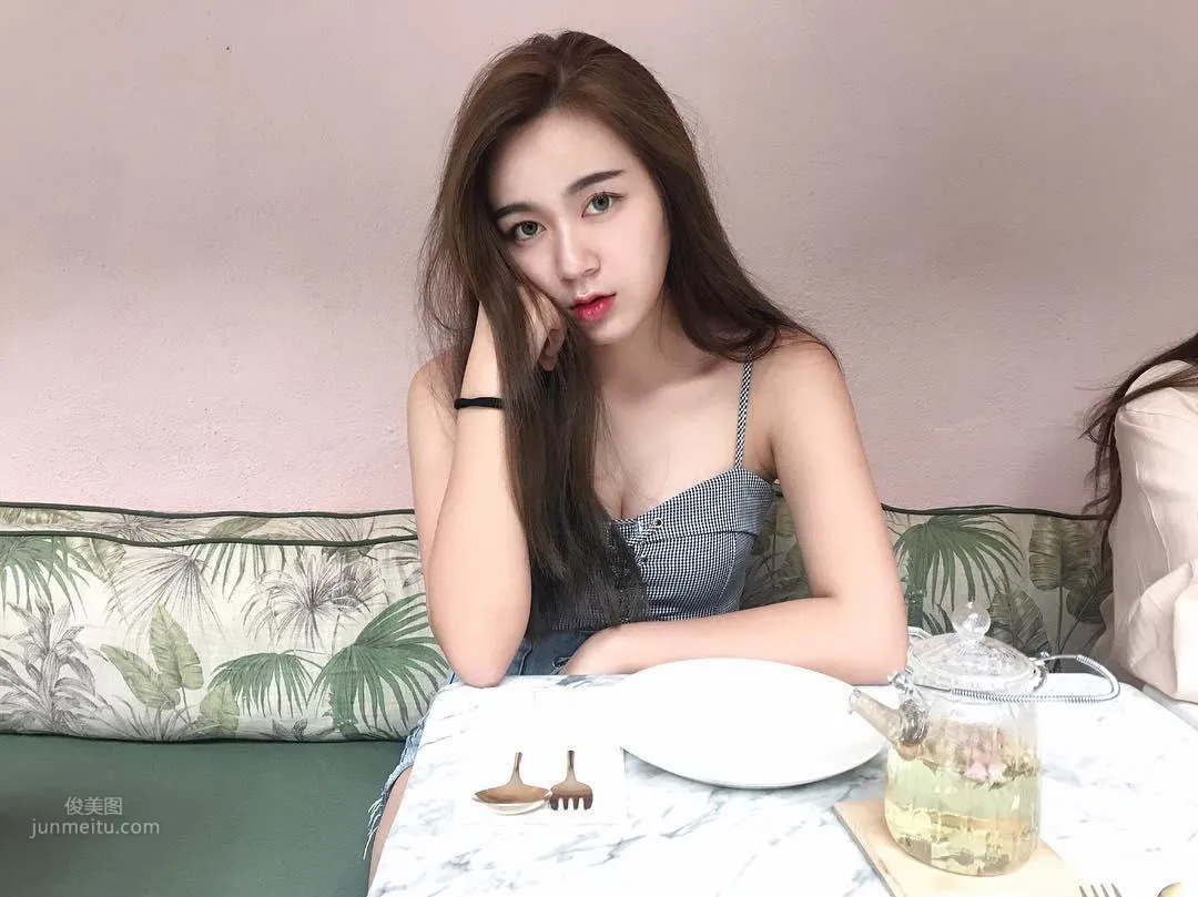 大馬正妹Zacklyn Lee 最新ins社交媒體圖片 35