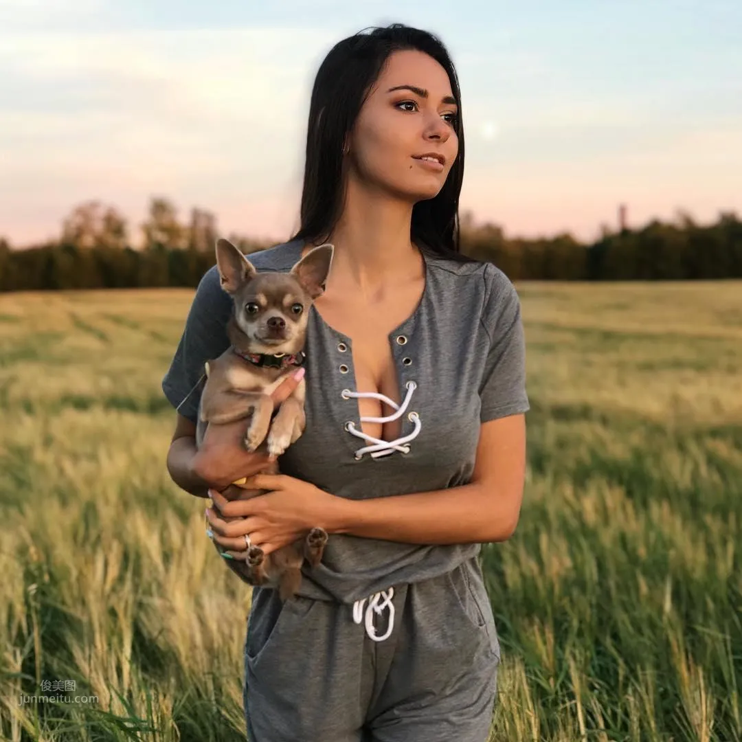 Helga Lovekaty- 俄羅斯最具殺傷力的嫩模 47