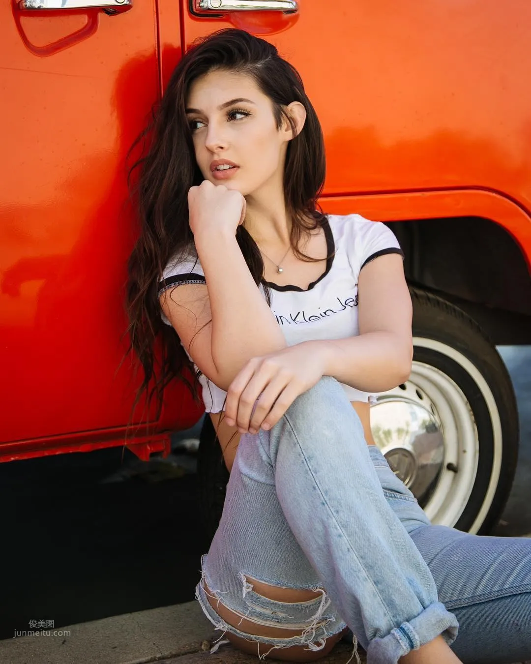 Natalie Gibson- 甜美火辣啦啦隊員 23