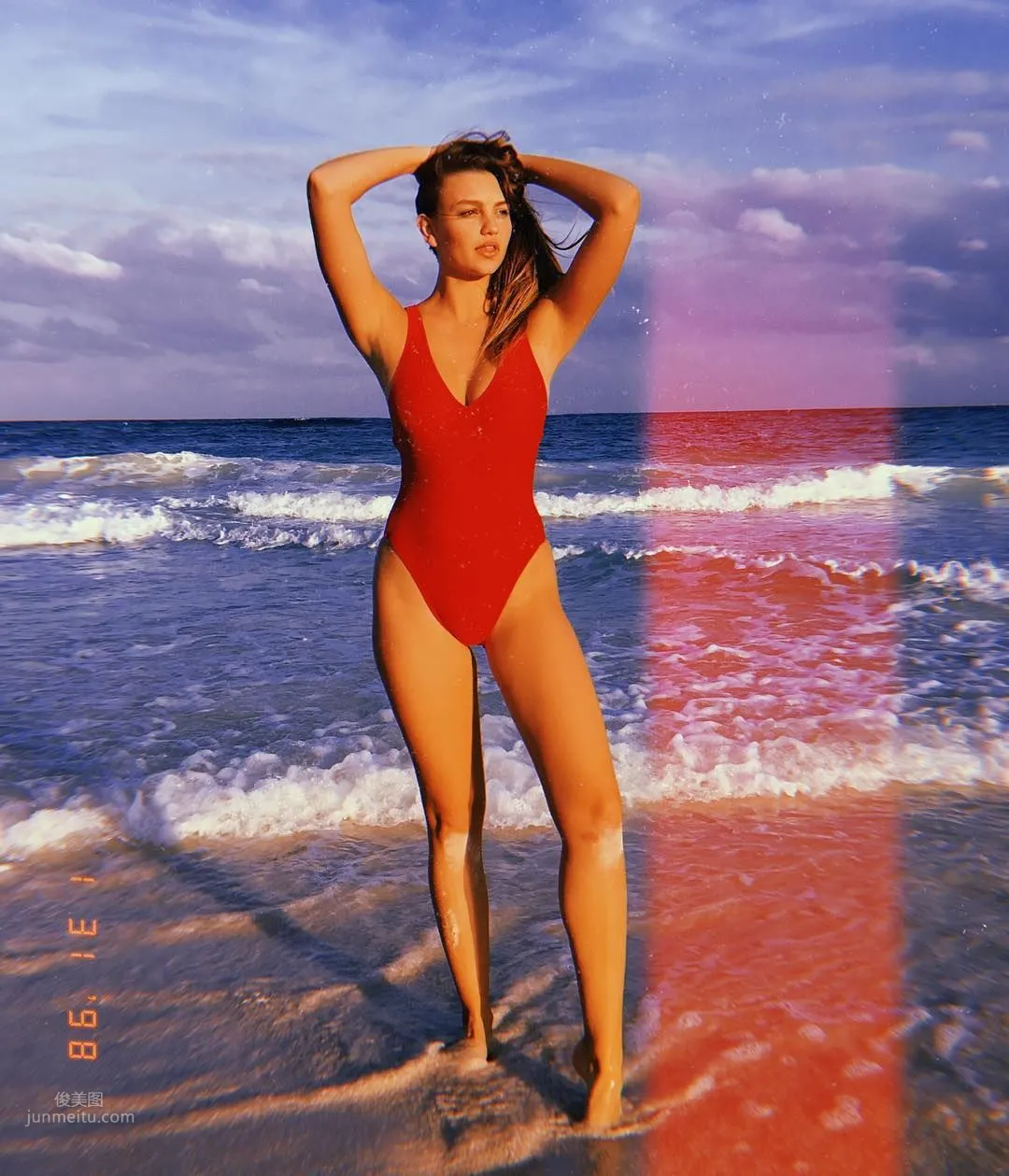 Olivia Brower- 焦糖肌成功上色好想嘗一口 33