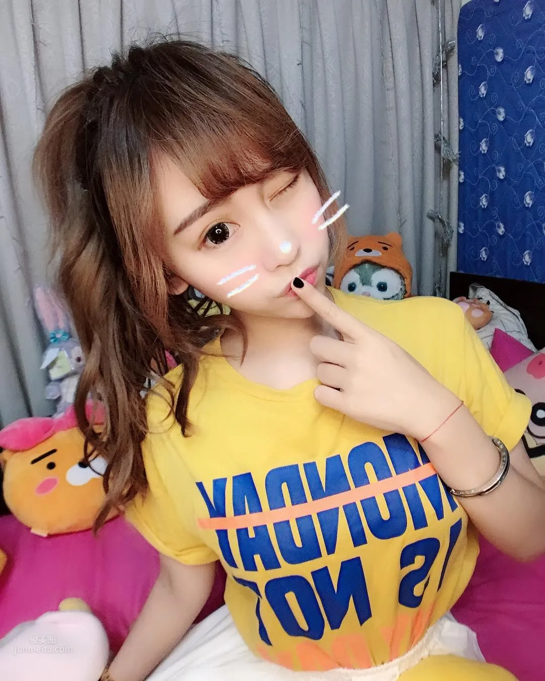 S型台妹Irene Huang，最愛開胸泳衣 10