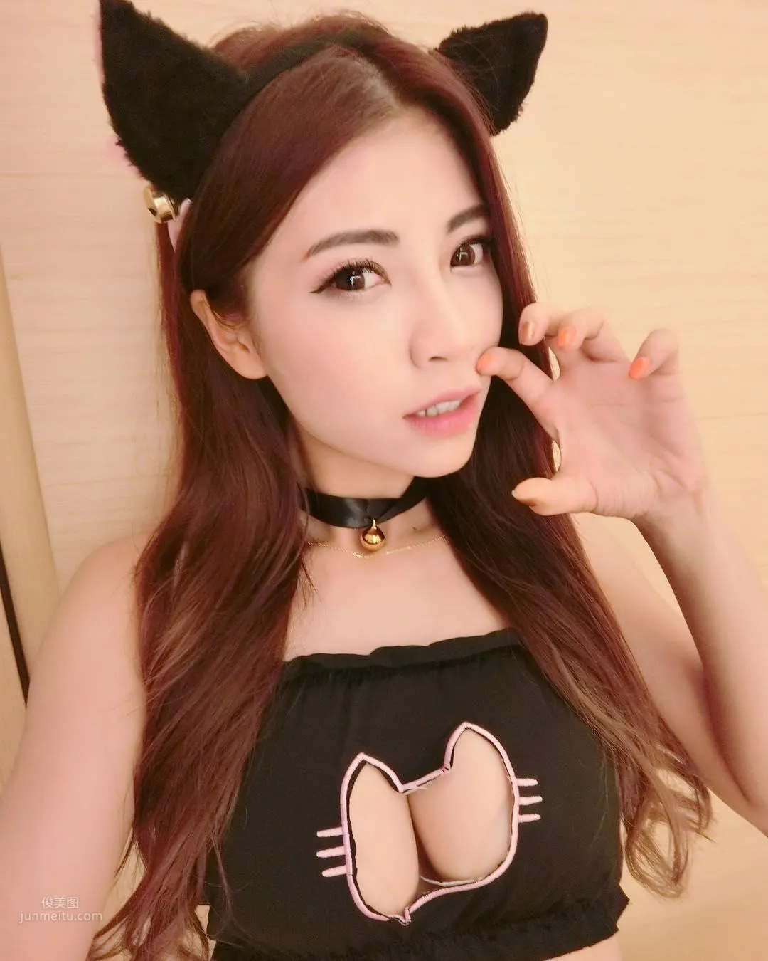 莉亞(Angel Liya)- 性感跑趴Hold全場魅力橫掃福利滿檔 1