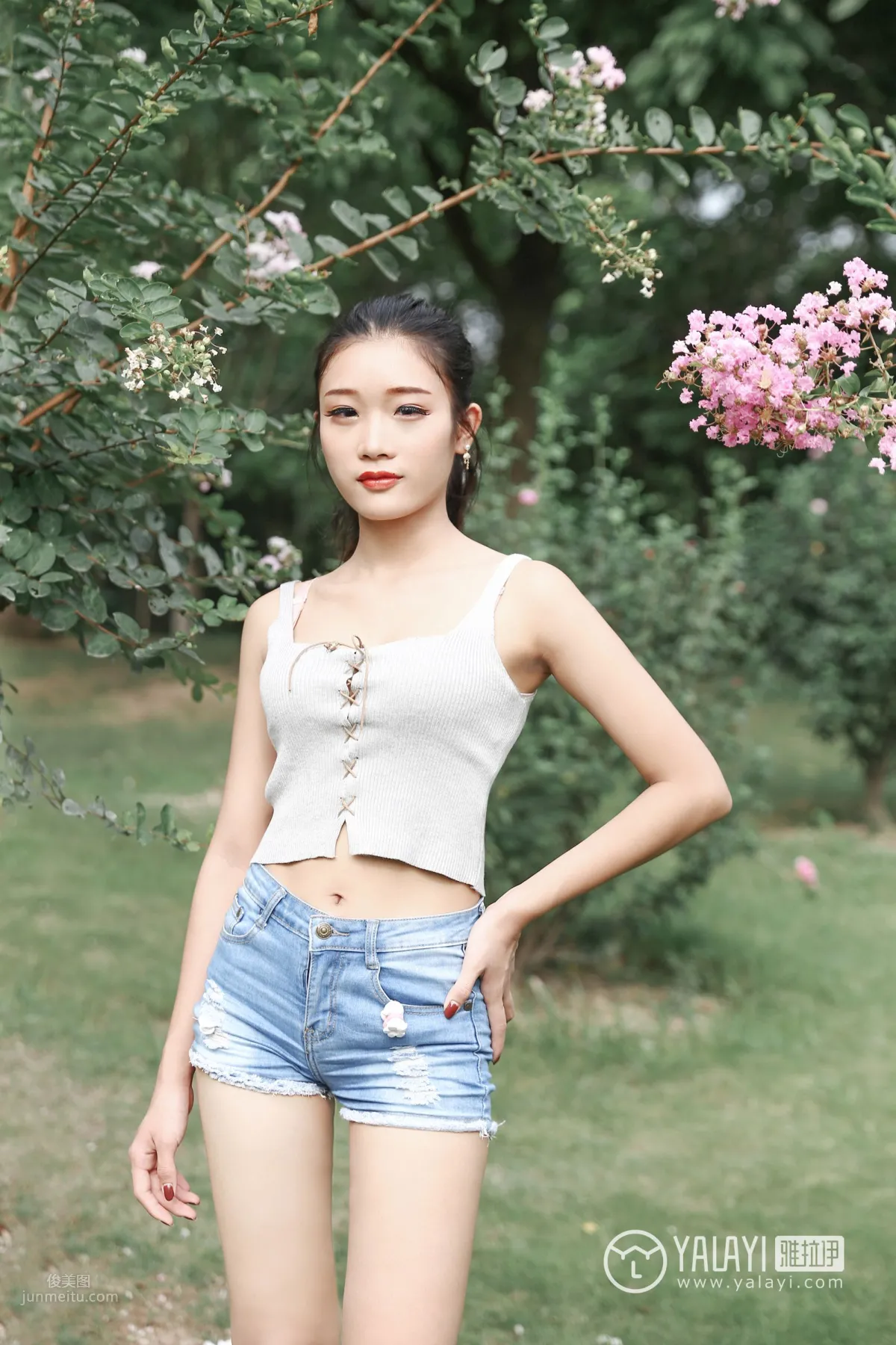 兔洱- [YALAYI雅拉伊] Y026《花兒少女》 11
