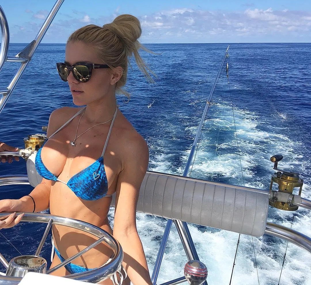 Marissa Everhart- 罩不住的性感魅力 3