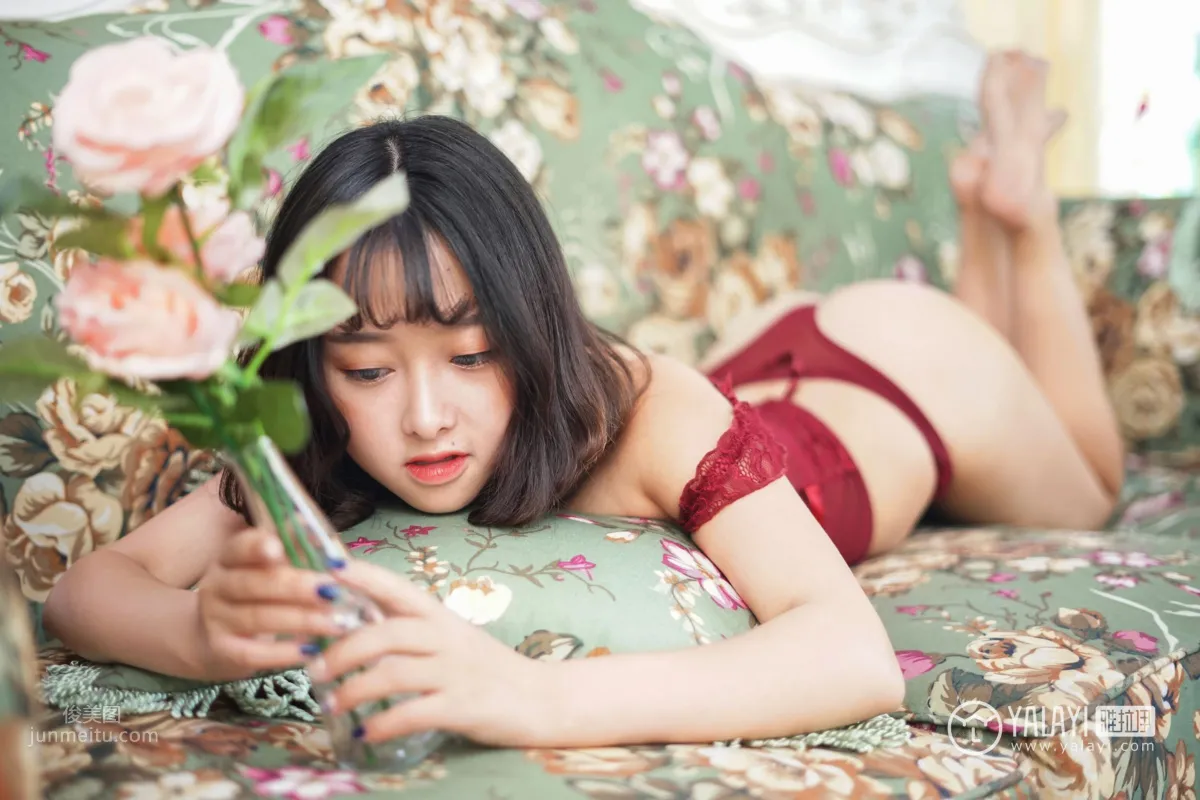 王小淼- [YALAYI雅拉伊] Y025《醉在紅酒杯裡》 17