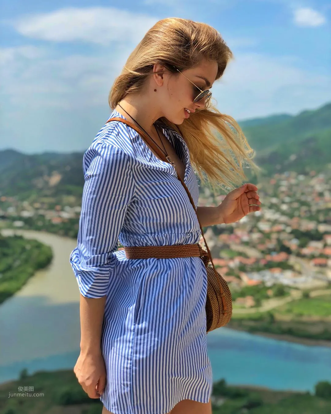 Katarina Pudar- 來自莫斯科的波黑美女播音員 11