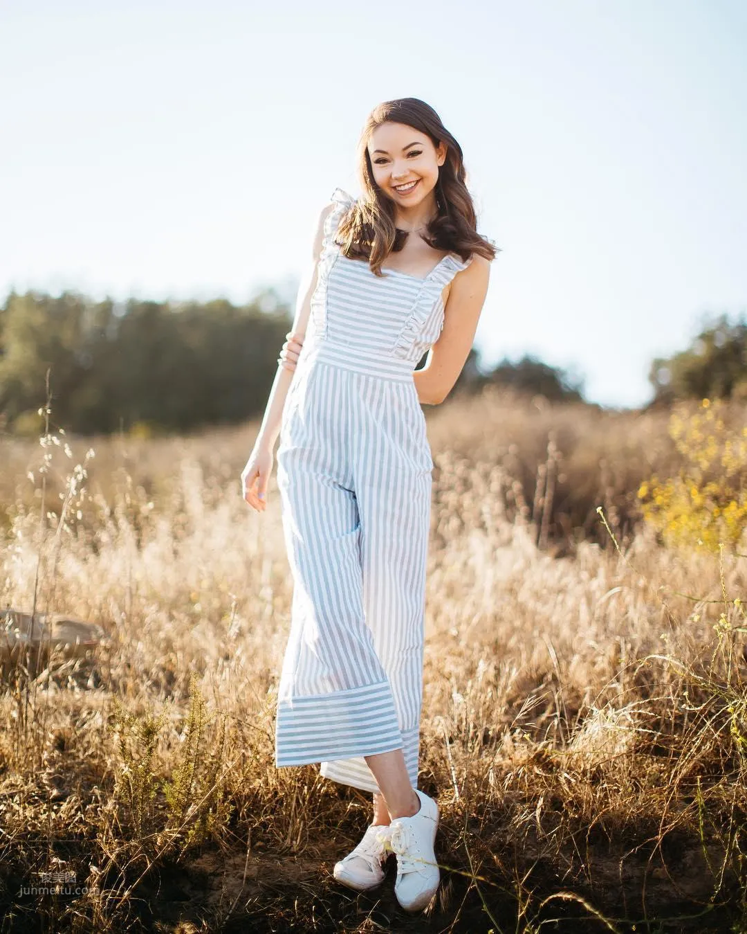 Meredith Foster- 美妝達人私房照 14