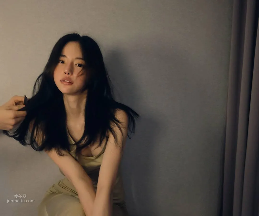 Ban Seo Jin- 南韓9頭身美腿美人兒 2
