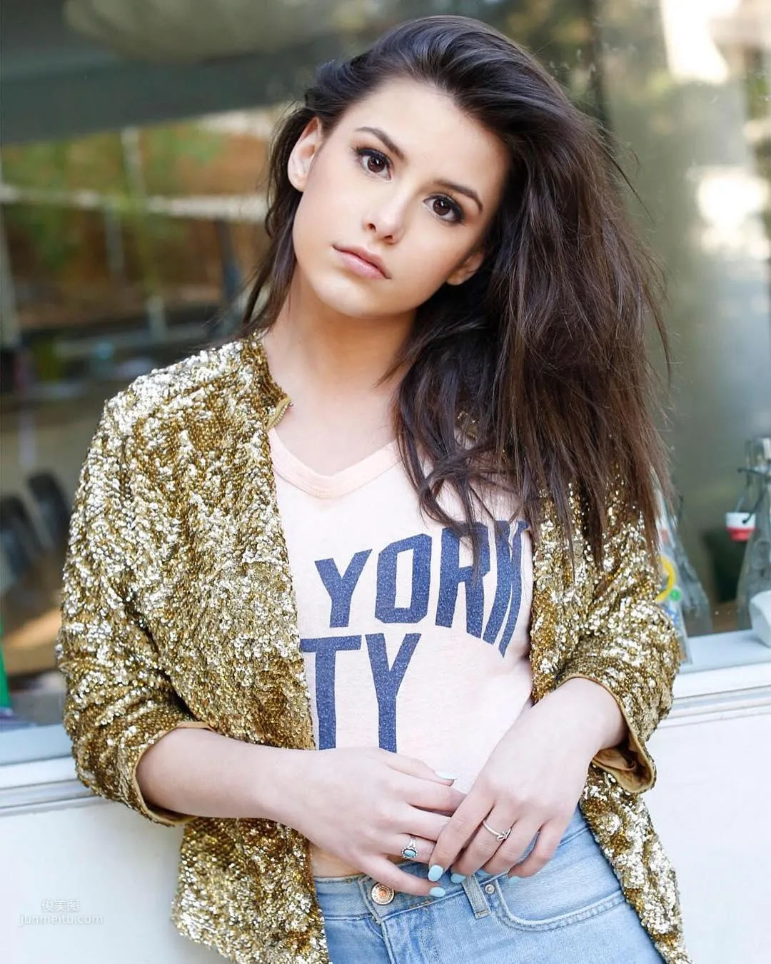 Madisyn Shipman- 甜心美女私房照 6