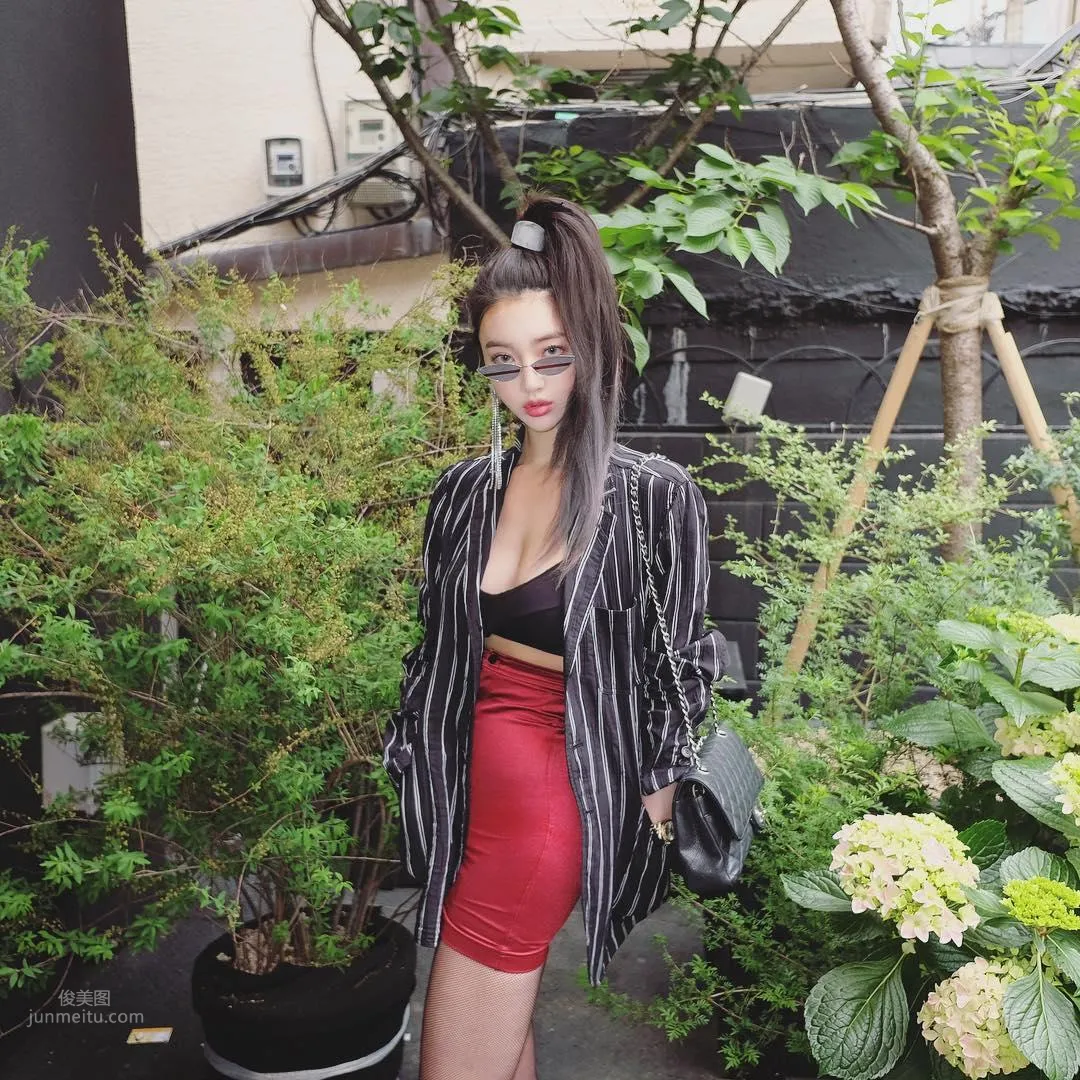 李妍和- 健美身材馬甲線 8