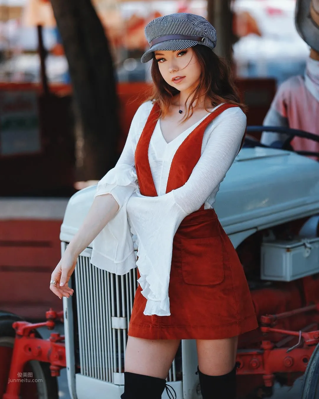 Meredith Foster- 美妝達人私房照 39