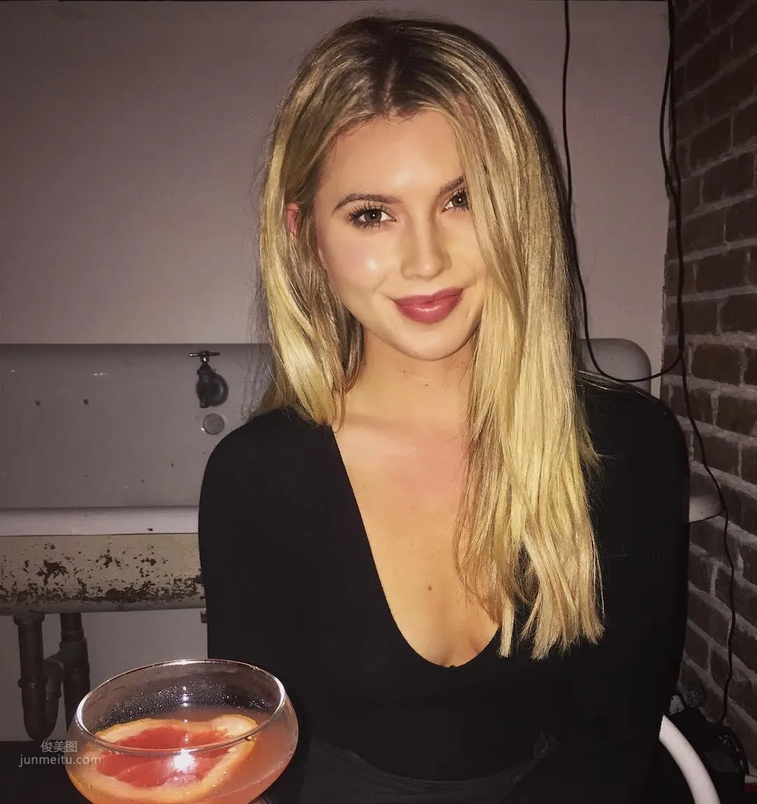 Lucy Robson- 英國最性感的高爾夫球手 2